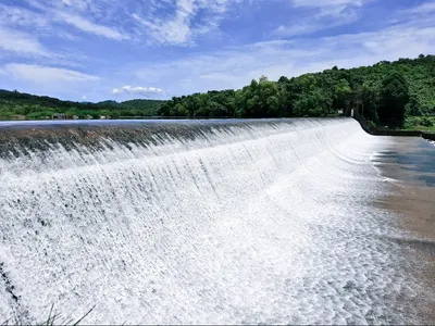 माडखोल धरणात युवक बुडाल्याची शक्यता