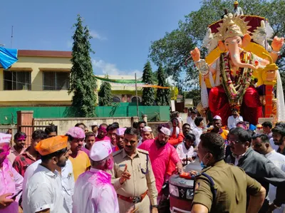 पारंपरिक मार्गात बदल केल्याने कार्यकर्त्यांची नाराजी