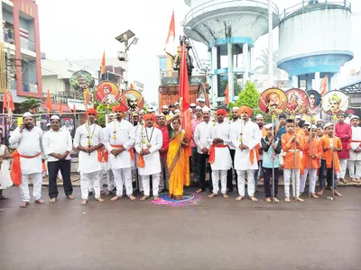 पूर्व भागात दौडमुळे भगवेमय वातावरण