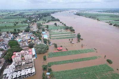 दूधगंगा ओसरतेय  कृष्णेची पातळी जैसे थे