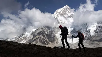 माउंट एव्हरेस्टच्या उंचीचा विक्रम मोडीत निघणार