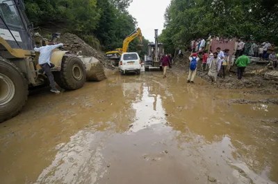 मध्यप्रदेश  राजस्थानमध्ये मुसळधार पर्जन्यवृष्टी