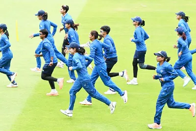 भारत   इंग्लंड महिला टी20 मालिका आजपासून