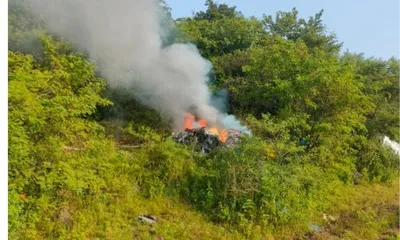 पुण्यात टेक ऑफनंतर हेलिकॉप्टर दरीत कोसळले  दोन पायलटसह तिघांचा दुदैवी मृत्यू