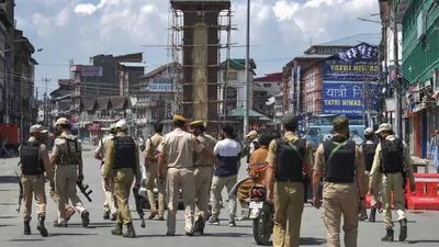 बारामुल्ला न्यायालयात ग्रेनेडचा स्फोट