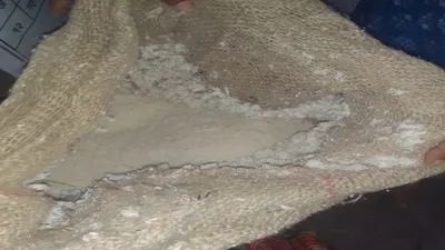 रेशन दुकानात किड सदृश्य निकृष्ट दर्जाचा तांदूळ