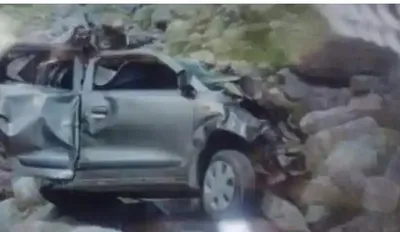 काश्मीरमध्ये अपघातात 5 मुलांसह 8 जण ठार
